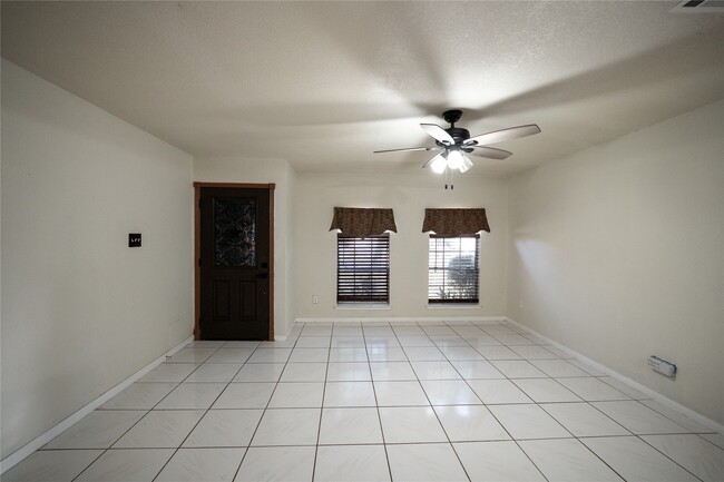 Photo - 3343 Bandell Dr