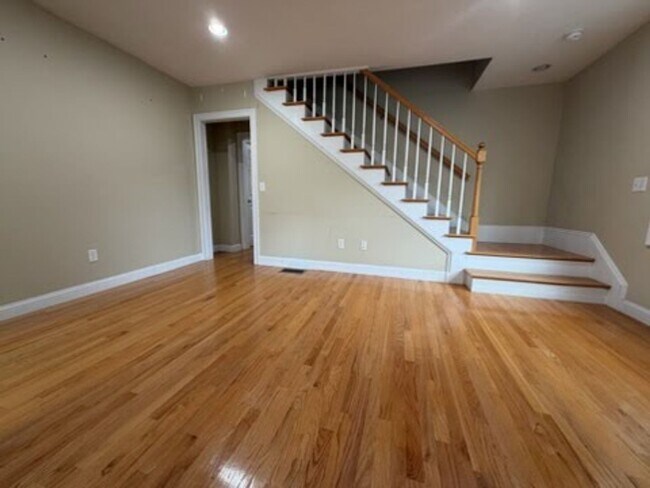 42 McKinley St