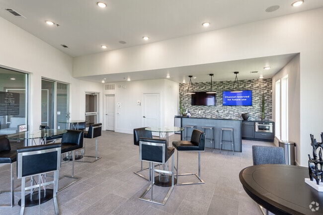Sky Lounge
