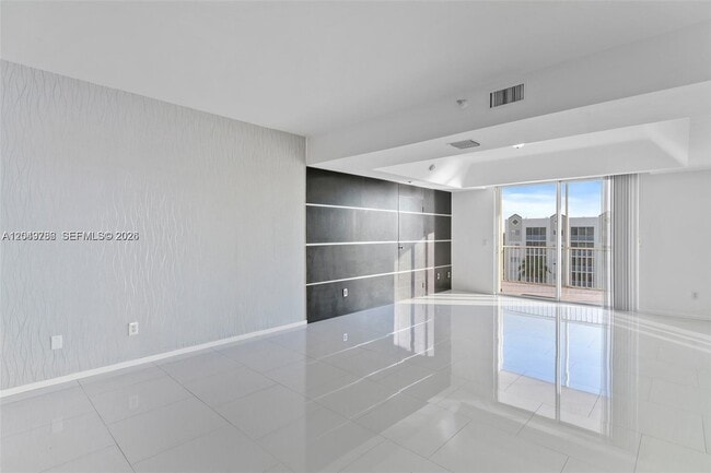 Photo - 10720 NW 66th St Unit 507