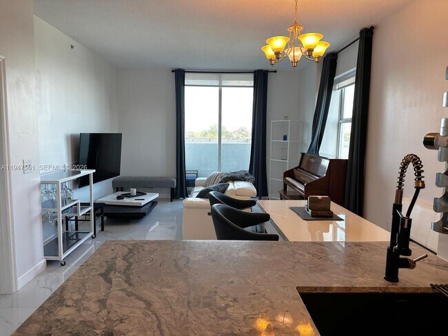 Photo - 3000 Coral Wy Unit 421