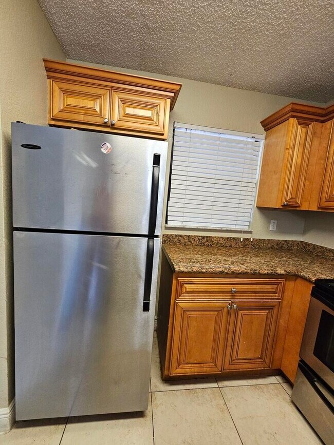 Photo - 1520 Windorah Way Unit H