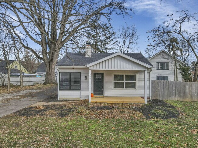 Photo - Elegant College Avenue Residence in a Prime Columbus Location