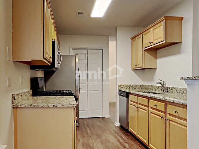 Photo - 3394 English Oaks Dr NW