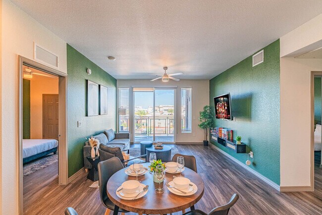 Photo - 9600 W Georgia Ave Unidad ID1369234P