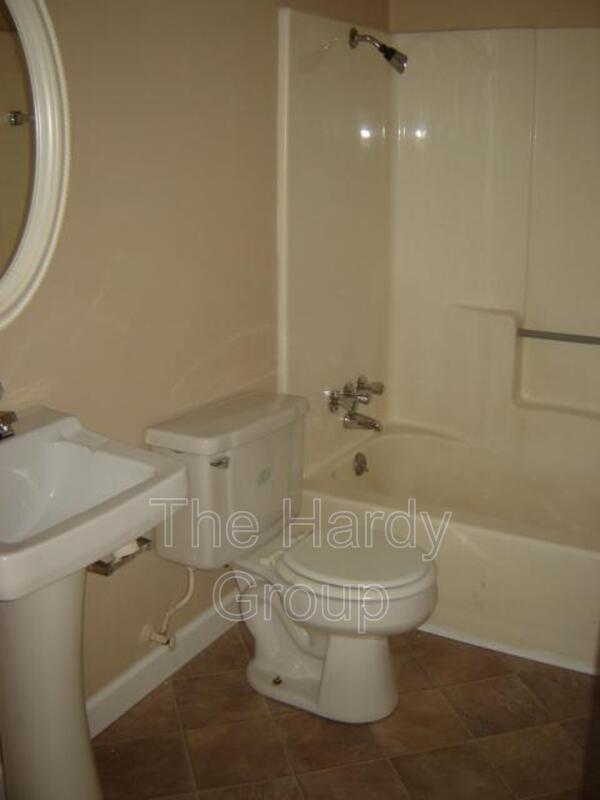 Photo - 310 Spring St Unidad Apt 9