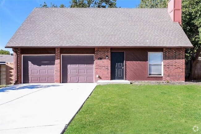 Building Photo - 445 Larkspur Ct Rental