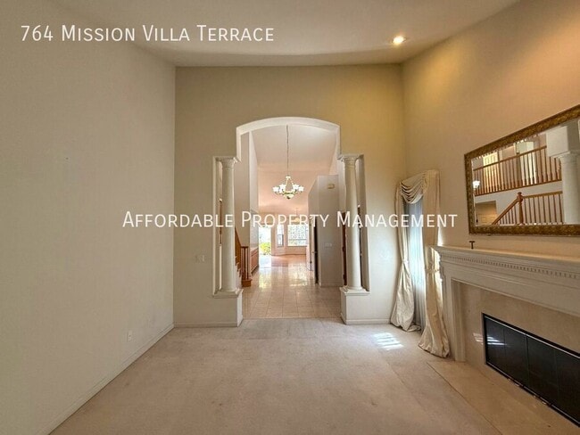 Photo - 764 Mission Villa Terrace