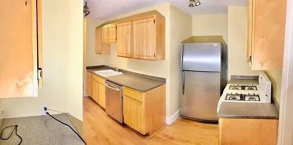 Photo - Spacious 2 BED 1 BATH close to Forest Hills Train Station Unidad 1R