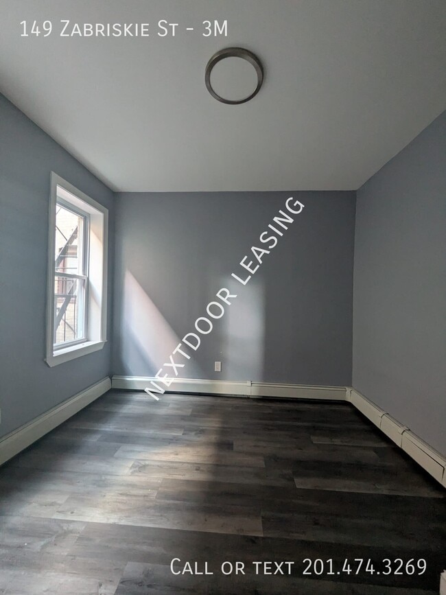 Photo - 149 Zabriskie St Unit 3M