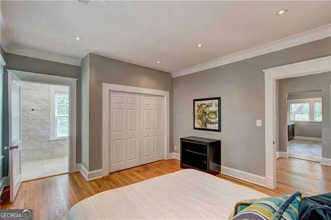 Photo - 722 Ponce De Leon Ct NE