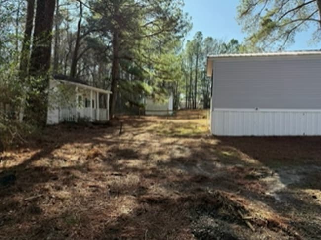 Photo - Private Setting/ Large Lot 3 bedroom 2 bath