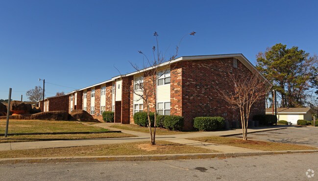 Photo - Riverside Apts