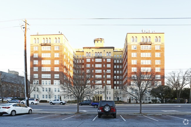 Photo - Briarcliff Summit Apartments