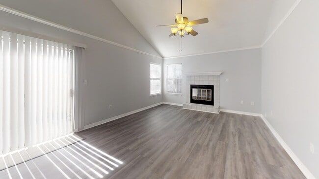 Photo - 1922 Heartland Dr