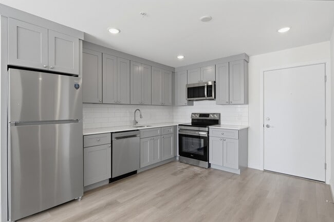 Photo - Ridgeview Parc