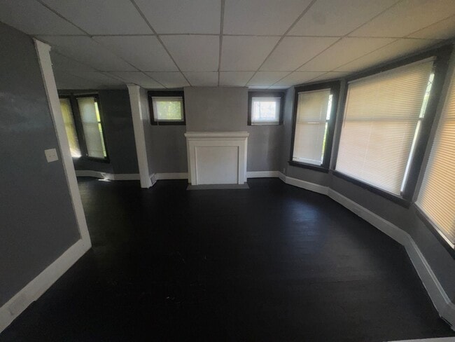Photo - 10006 Pierpont Ave