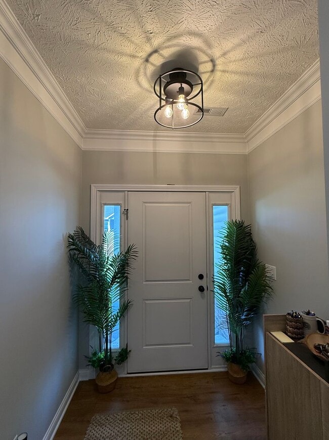 Photo - 128 Aiden Ln