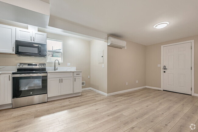 Building Photo - 3016 S West View St Unit 0 Rental