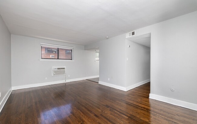 Photo - Mt. Airy Manor