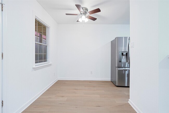 Photo - 5718 Eskridge St Unit True