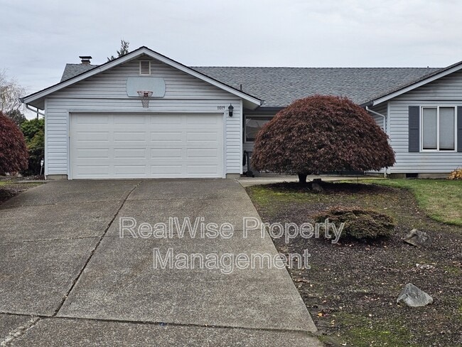 Photo - 11019 NW 33rd Ave