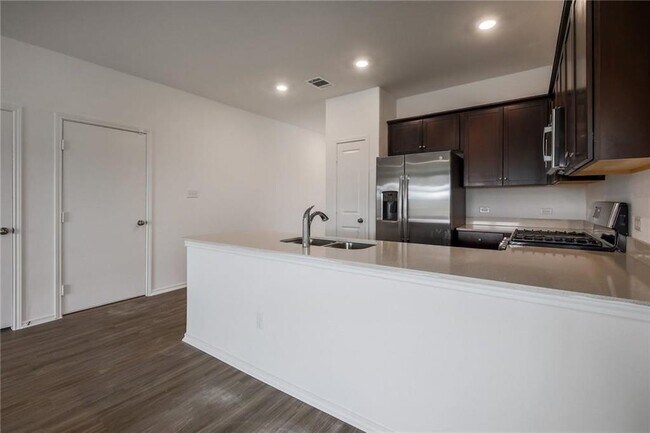 612 Blanco Vista