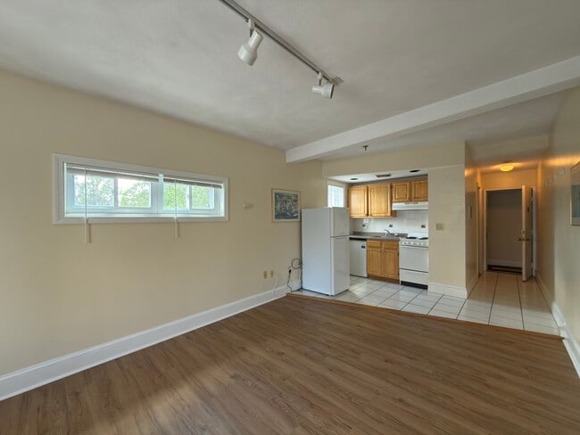 Photo - 12 Mt Auburn St Unit 12