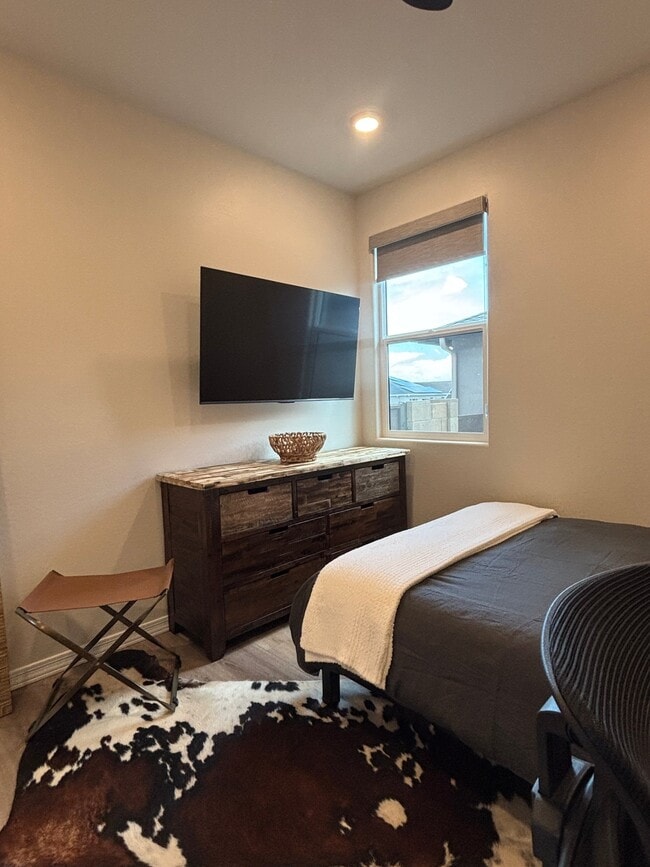 1204 Tranquil Ln