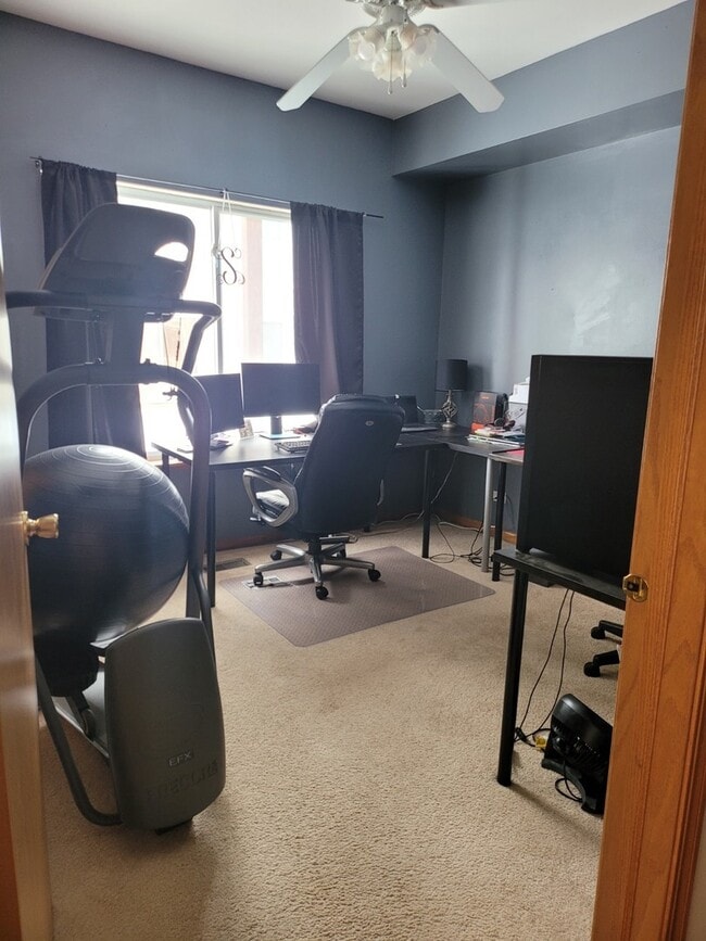 Photo - 3642 Roanoke Ave