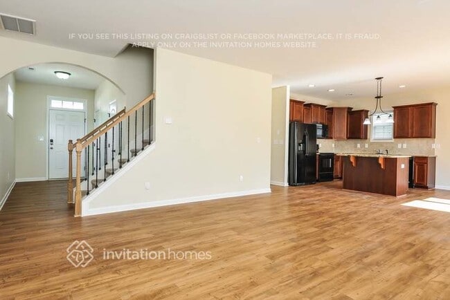 Photo - 213 Verrazano Pl