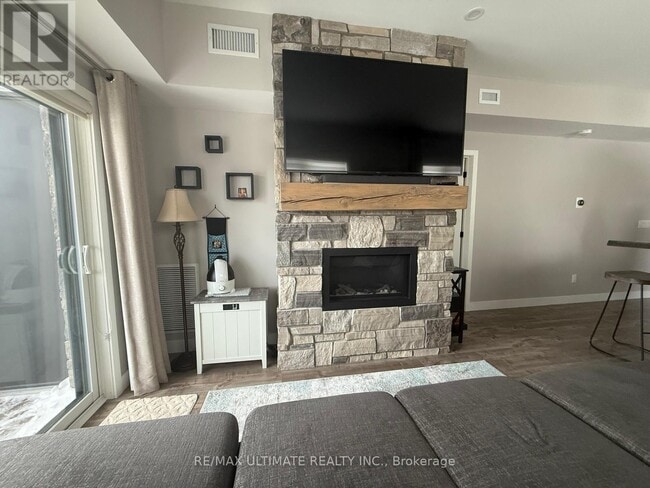 Photo - 11 Beausoleil Ln Unit 207