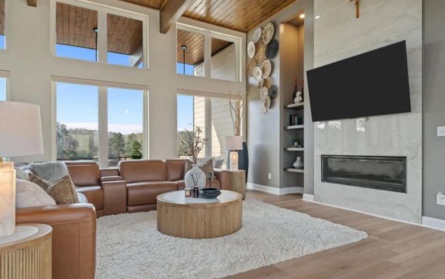 Photo - New Listing!!!