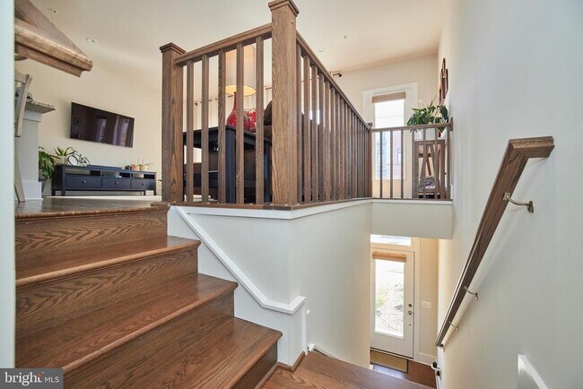 Photo - 20055 Old Line Terrace