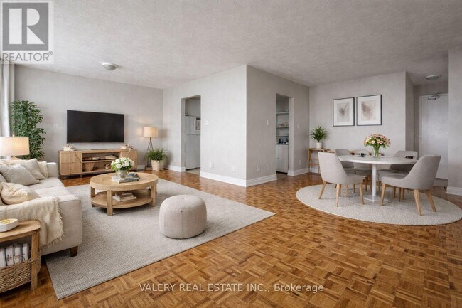 Photo - 890 Jane St Unit 1202