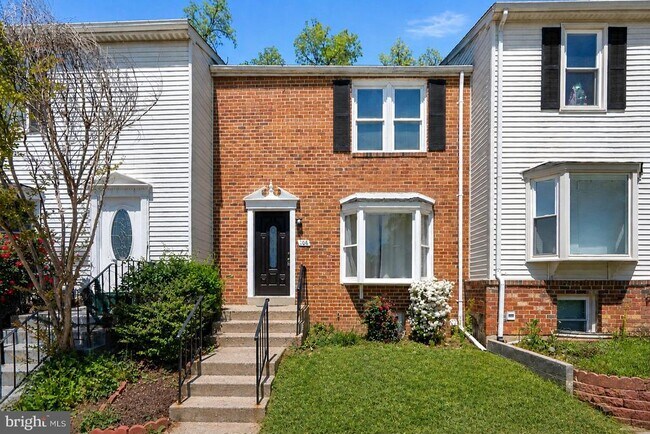 Photo - 108 Middle Point Ct