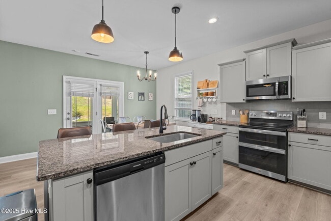 Photo - 620 Overland Ct