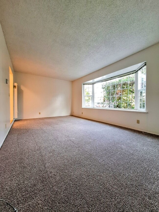 Photo - Refurbished 3bd Townhouse Style Apartment Unit 1