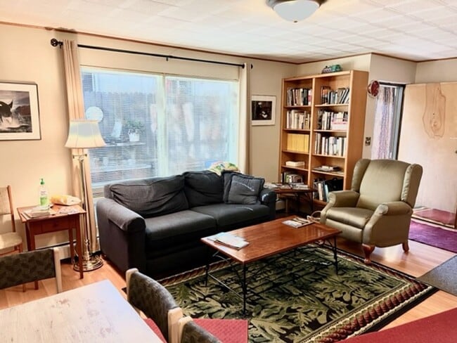 Photo - 1610 E St Unit 1610 E Street.-  #2