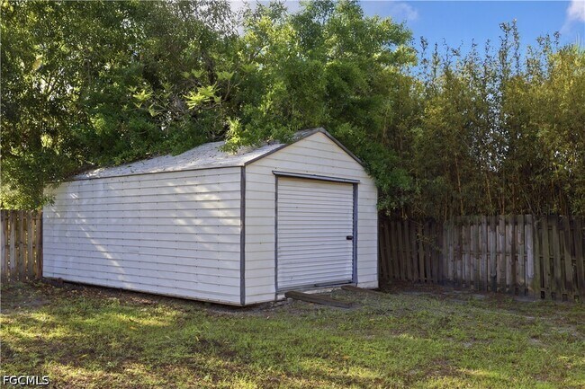 Photo - 4652 Siesta Cir