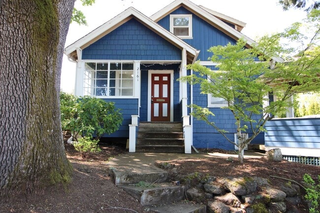 Building Photo - 2161 Winter St SE
