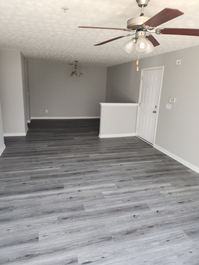 Photo - 4201 Fairington Village Dr Unidad 4201 fairington village d
