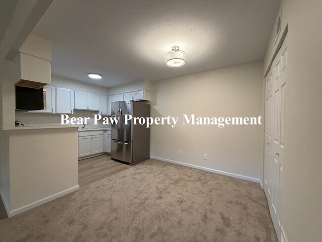 Photo - Great One Bedroom Condo in Lakewood!" Unidad #7-103