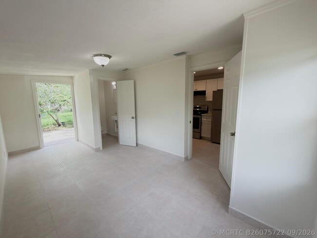 815 Bayberry Dr
