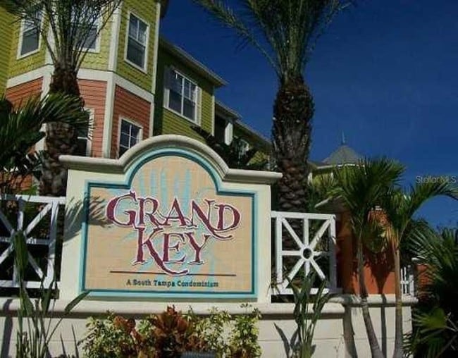 Building Photo - 4207 S Dale Mabry Hwy Unit 4205 Rental