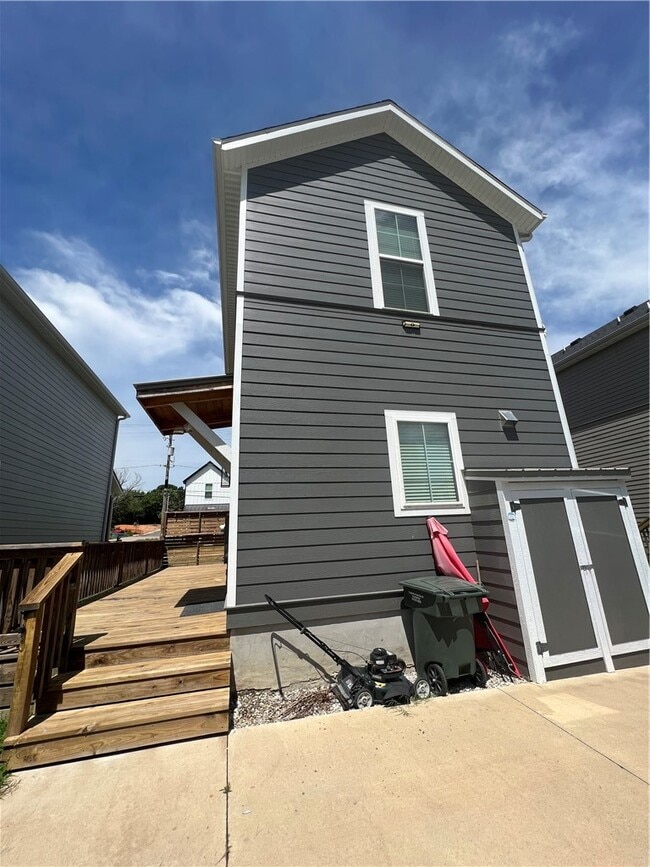 Photo - 1390 S Duncan Ave