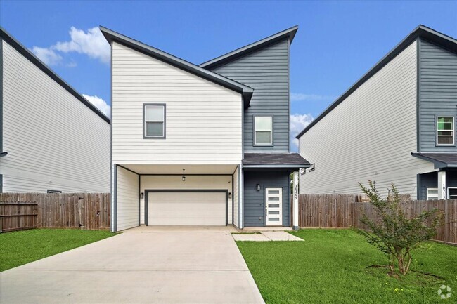 Building Photo - 10209 Ashville Dr Rental