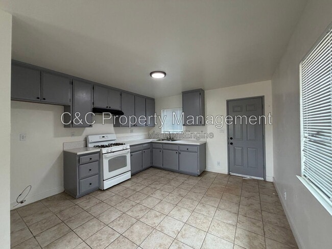 Photo - 21490 Bear Valley Rd Unit B
