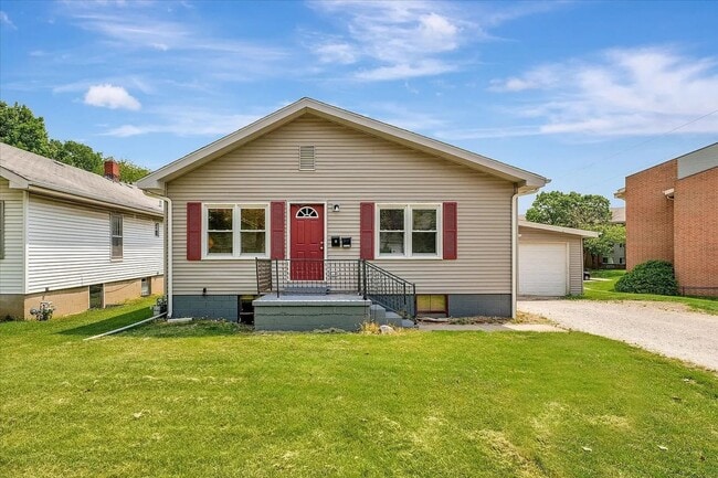 Building Photo - 1506 Philo Rd Unit A