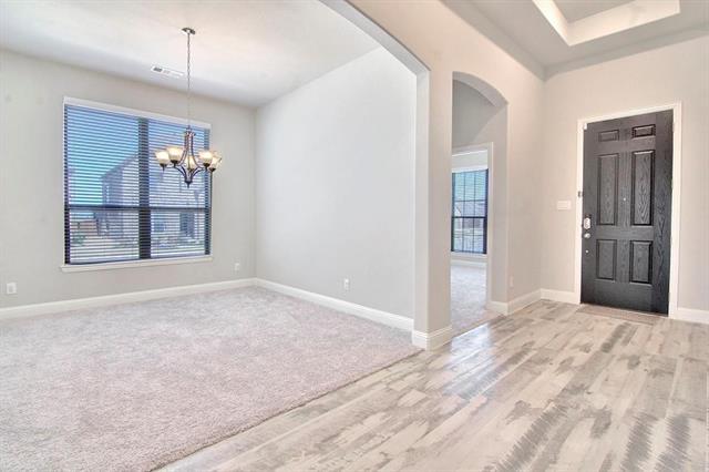 Photo - 2417 Griffith Park Dr